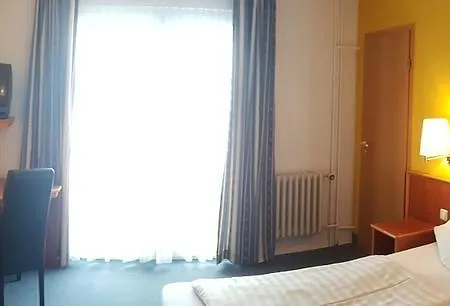 Hotel Seeblick 3*